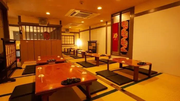ワインの酒場。ディプント新宿三丁目店