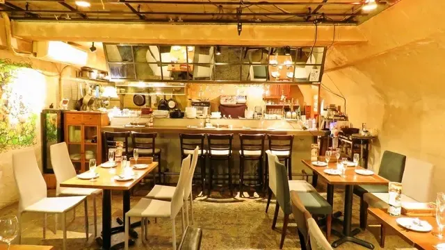 SPANISH LOUNGE PARADOR