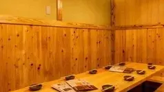 ダイニングダーツバー Bee 大宮店