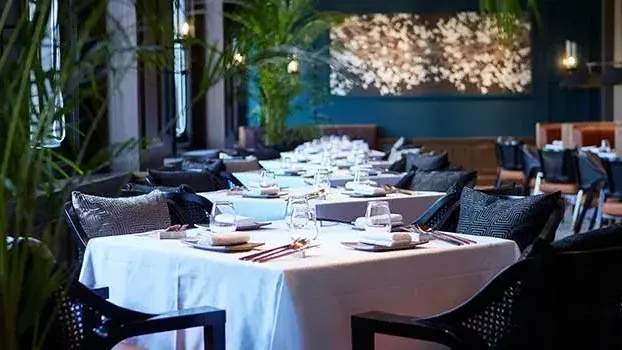 Restaurant RASPBERRY with
