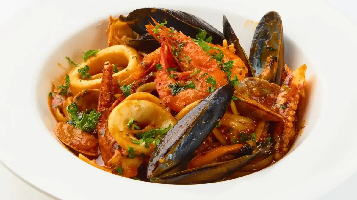 新橋でイタリアンを貸切できるお店は?コース・立食で選ぶパーティー会場