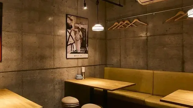ロ・スパッツィオ 隠れ家居酒屋で賑やかな追いコンを