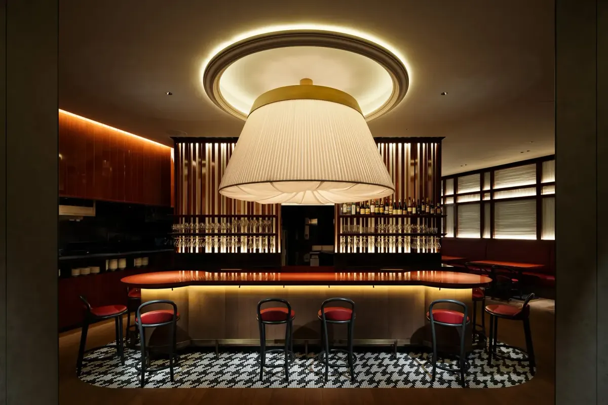 LE BISTRO