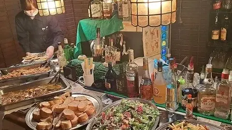 PENGUIN BAR ITALIAN ペンギンバーイタリアン