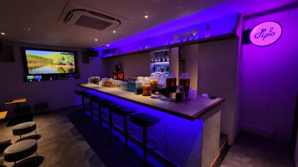 BAR PIPOPIPO 新橋