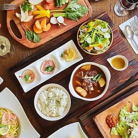 MUCHA CAFE